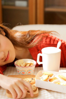 女保险公司销售员3